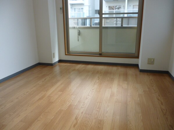 フレシールコートの物件内観写真